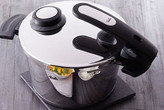 زودپز ویتاویت ادیشن 4.5 لیتر سبددار (بدون تایمر) فیسلر Fissler Vitavit Edition